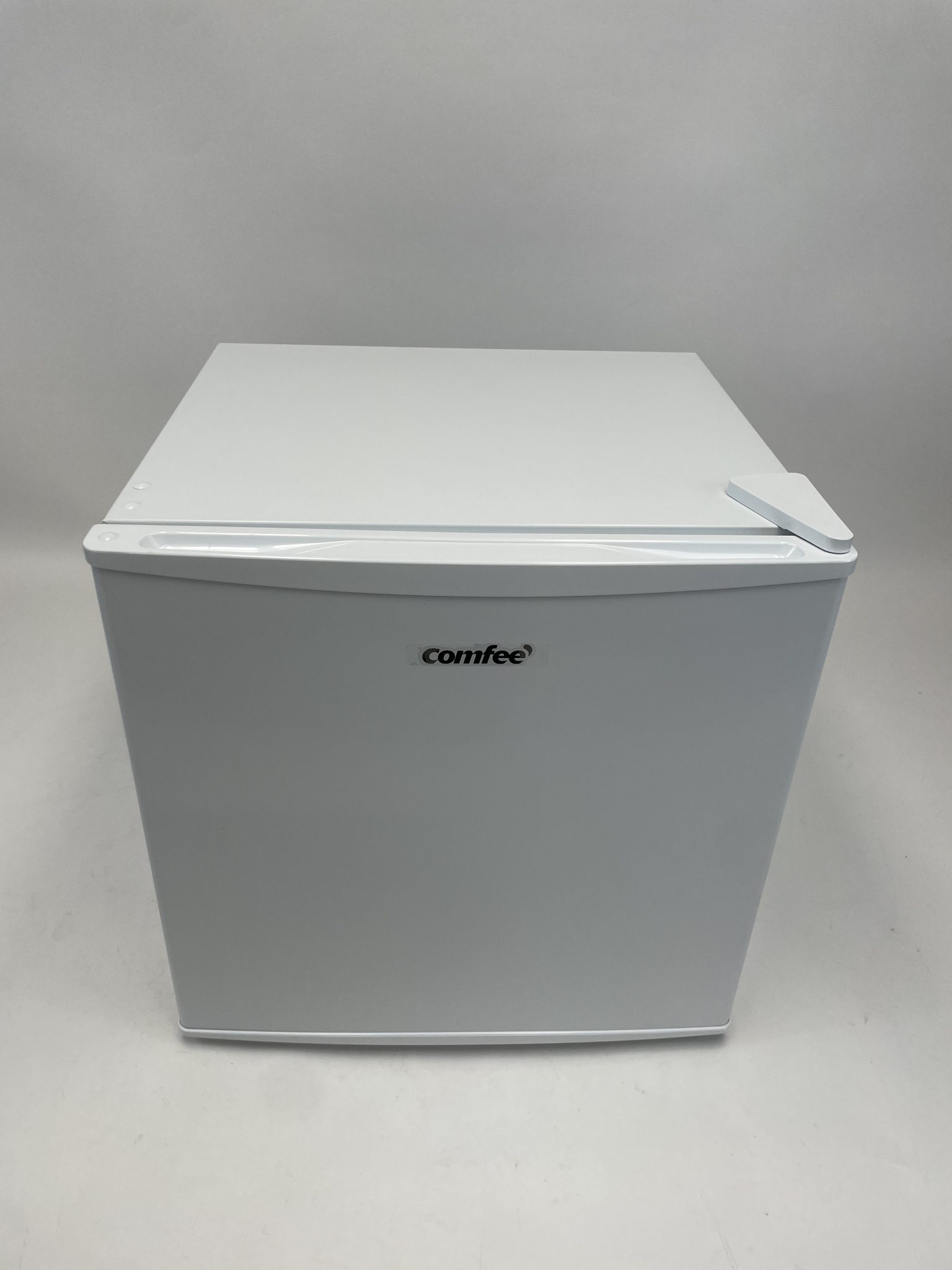 COMFEE mini šaldiklis, 31 l