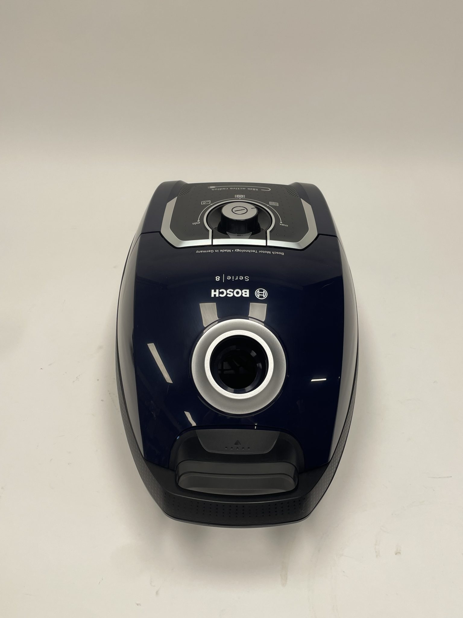 Bosch Serie 8 dulkių siurblys
