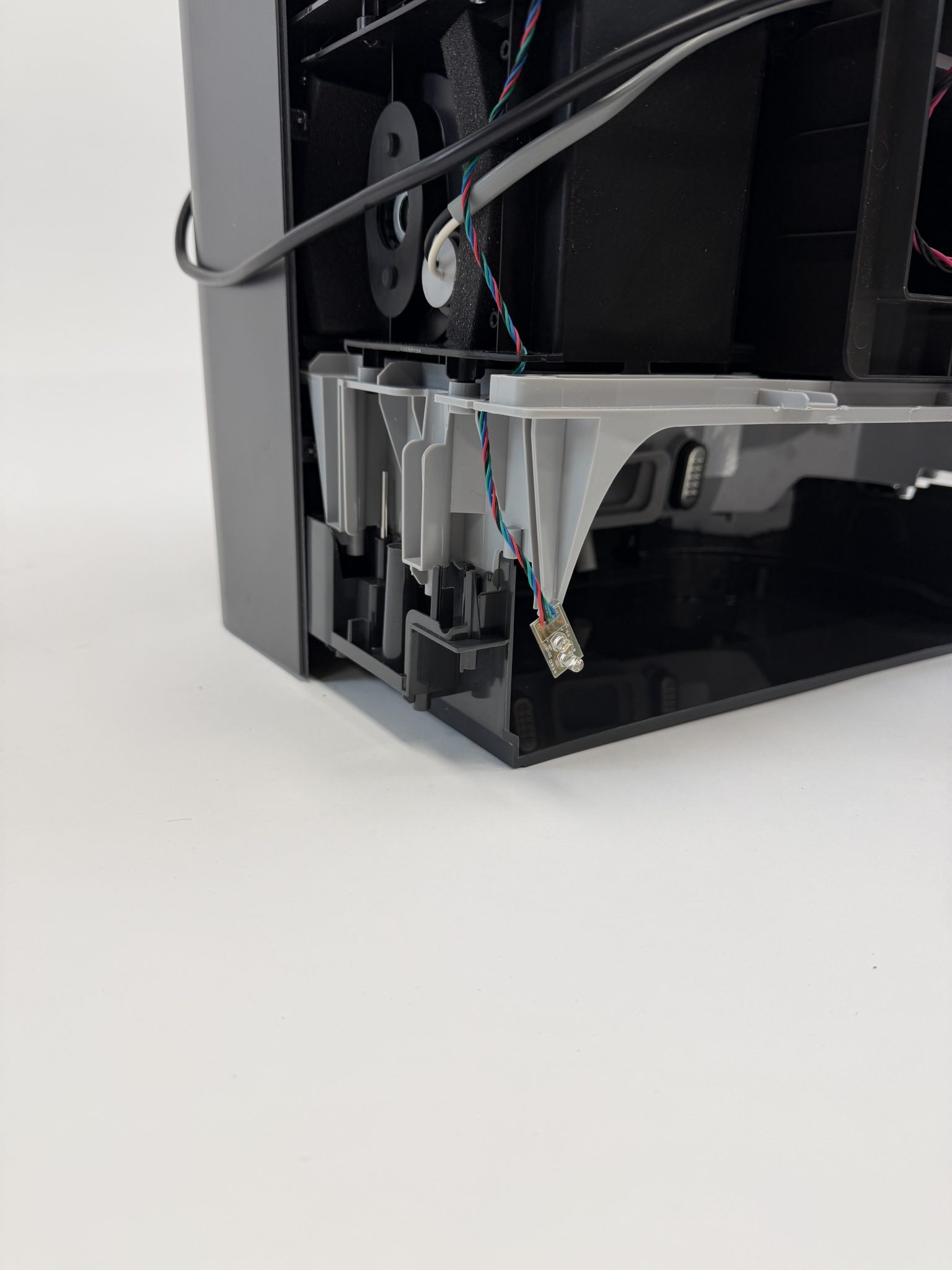Eureka J12 Ultra robotas siurblys