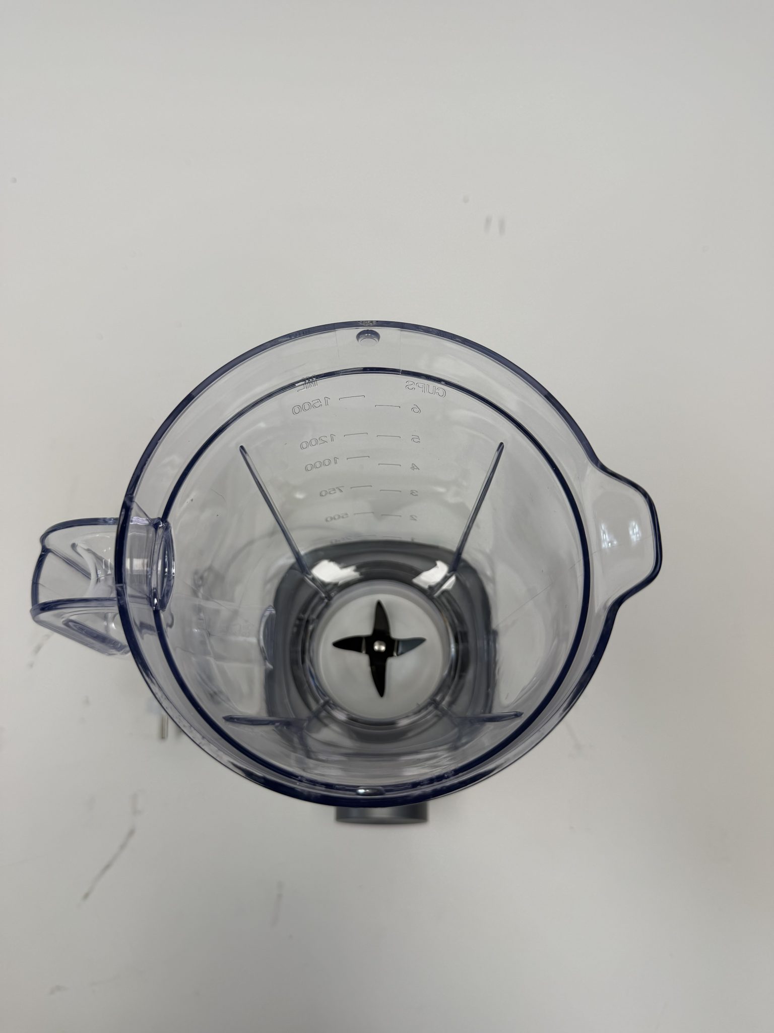 Cecotec Black Titanium 1300MAX trintuvas