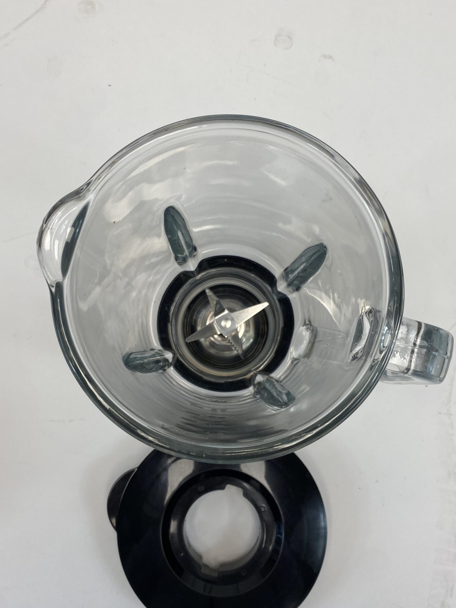 Cecotec Power Black Titanium trintuvas