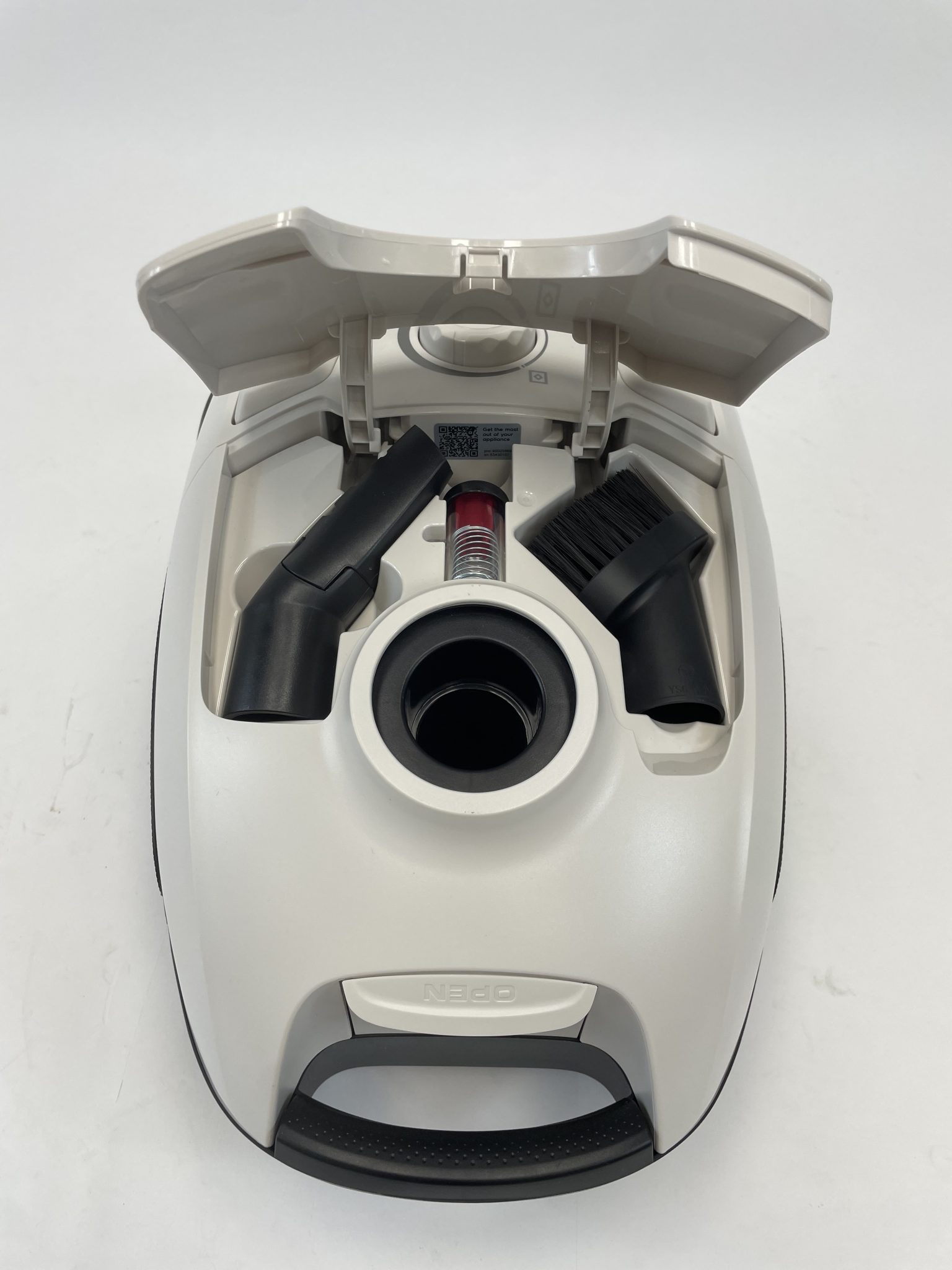 AEG Clean 5000 AB51C1SW dulkių siurblys, 750 W