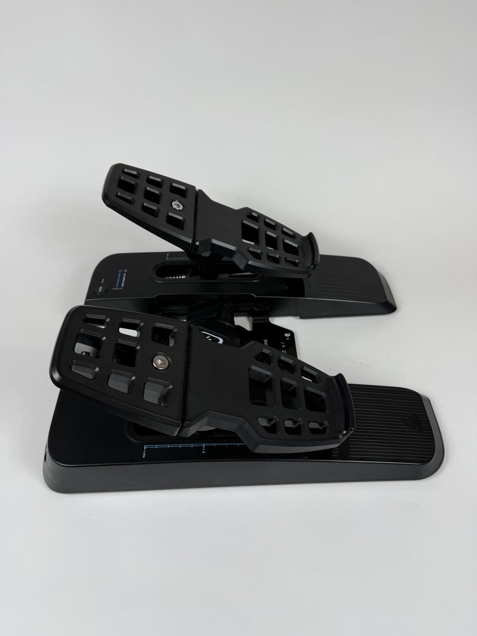 Turtle Beach vairo pedalai