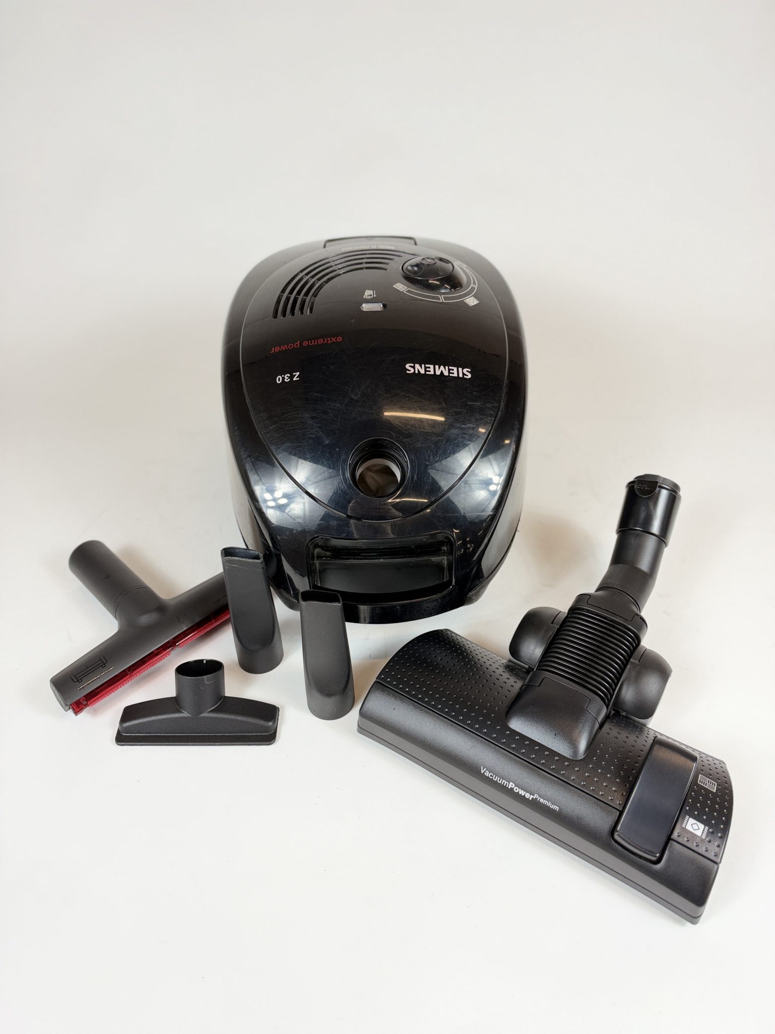 Siemens dulkių siurblys  Z 3.0 Extreme Power