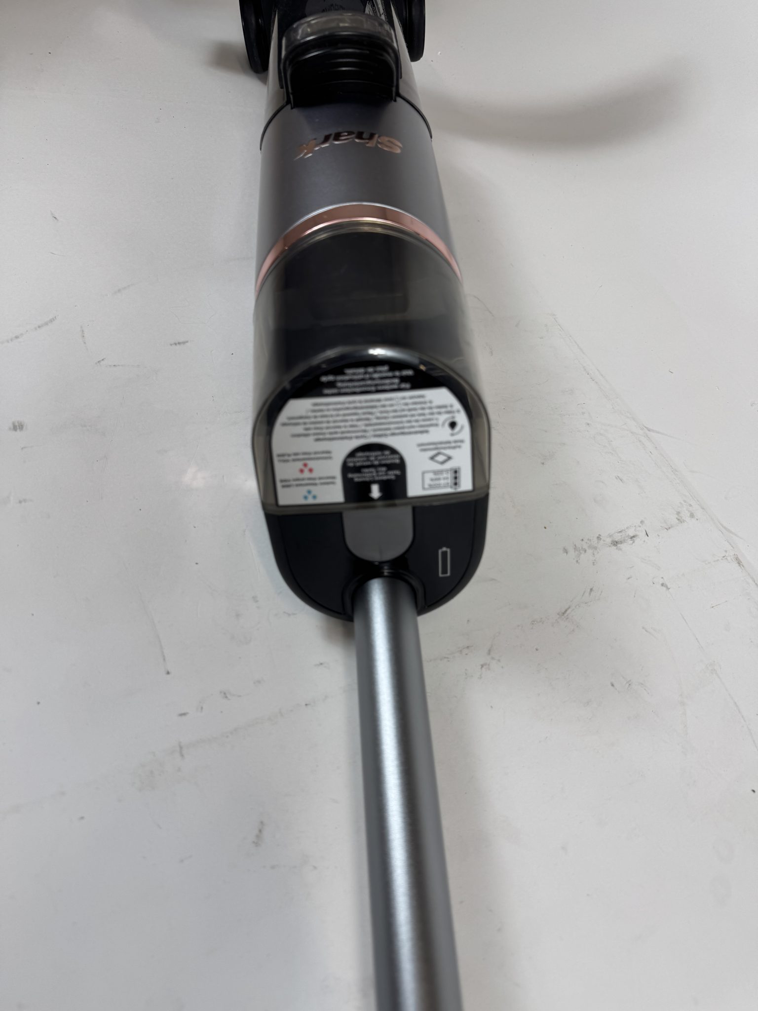 Shark HydroVac WD210EUCP plaunantis dulkių siurblys