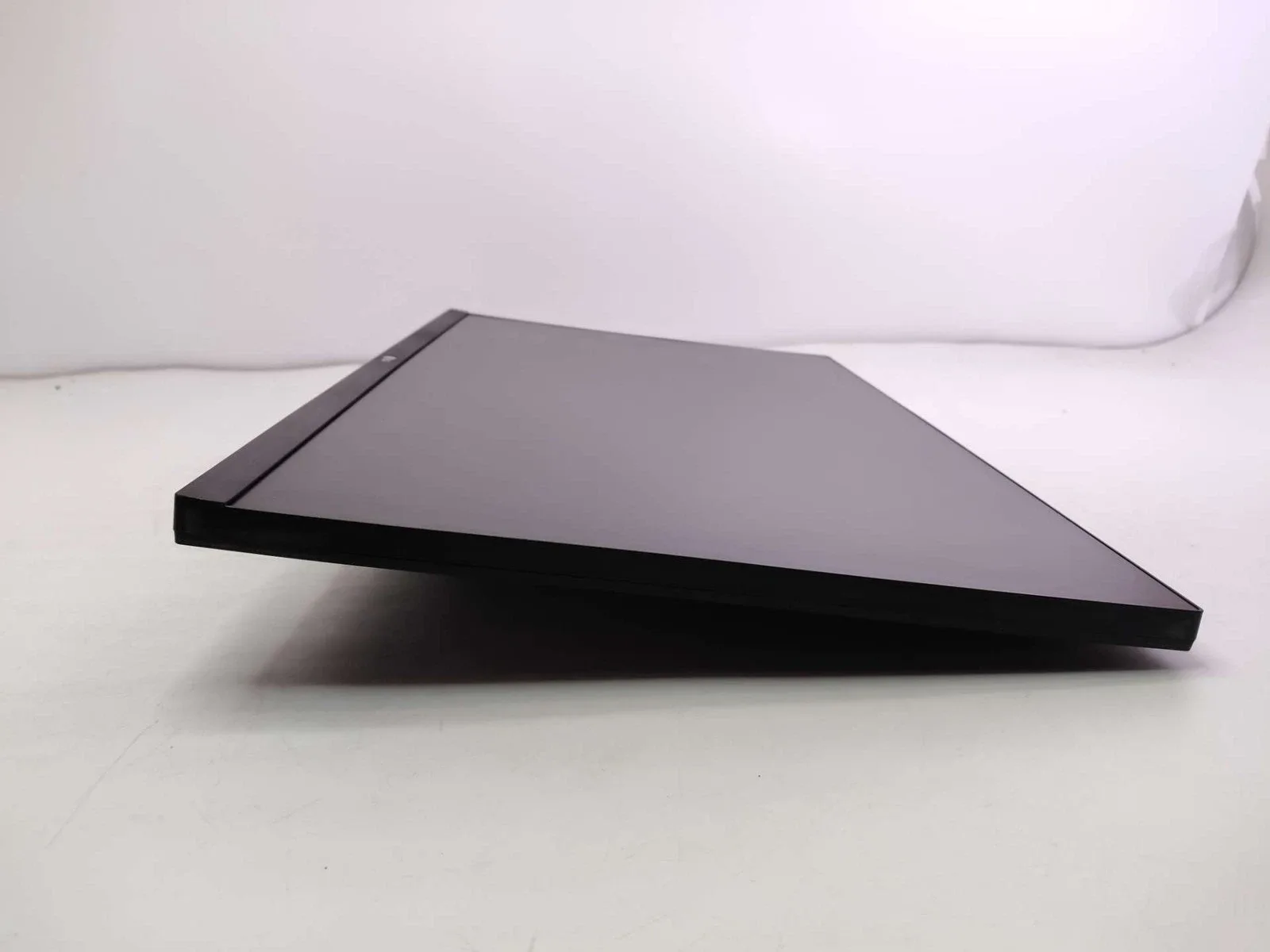 LG monitorius