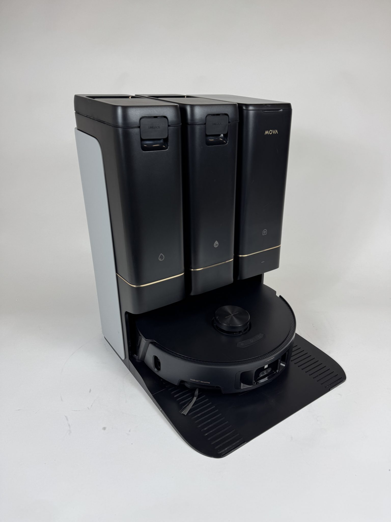 MOVA Z50 Ultra robotas siurblys